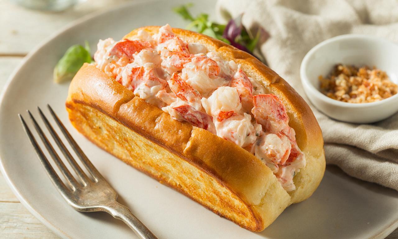 Maine Lobster Roll